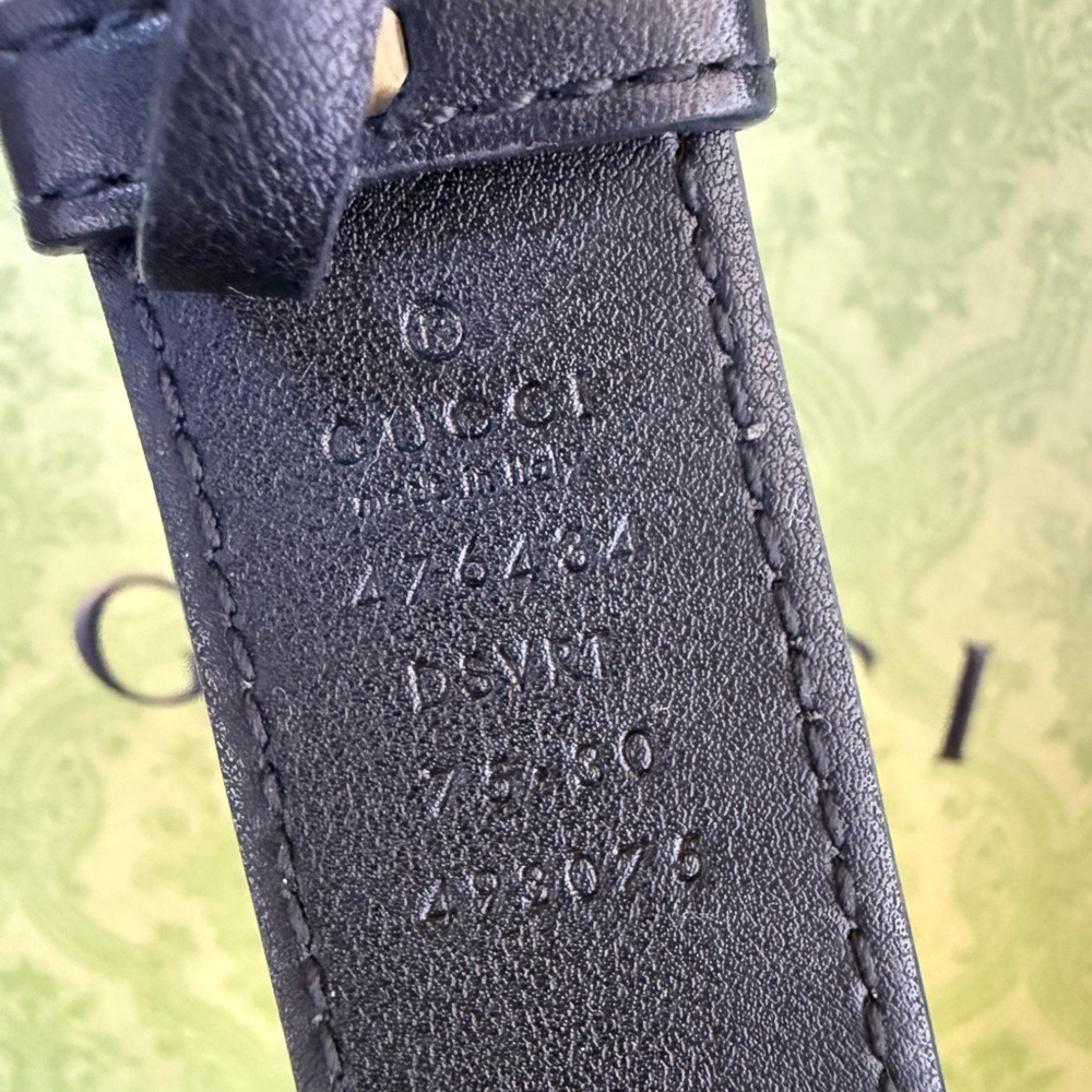 Gucci Marmont Quilted Black Belt Bag with Gold GG - Picture 11 of 12